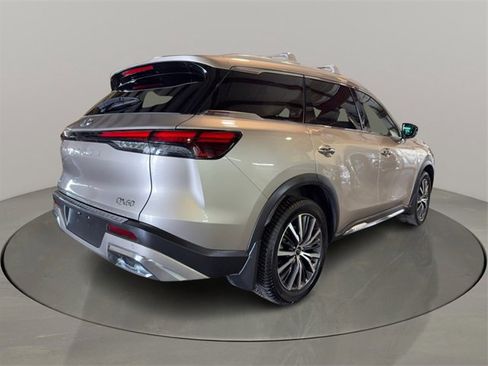Used 2022 INFINITI QX60 Sensory w/ Vision Package image 7