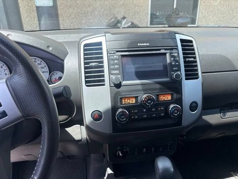 Used 2020 Nissan Frontier PRO-4X w/ Pro-4x Utility Package AWD/4WD image 17