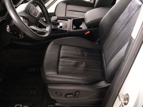 Used 2023 Audi Q5 2.0T Premium Plus AWD/4WD image 11
