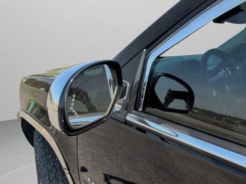 Used 2008 Cadillac Escalade EXT AWD/4WD image 21
