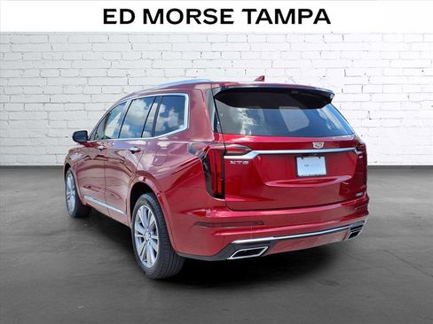 Certified 2024 Cadillac XT6 Premium Luxury w/ Technology Package FWD image 3