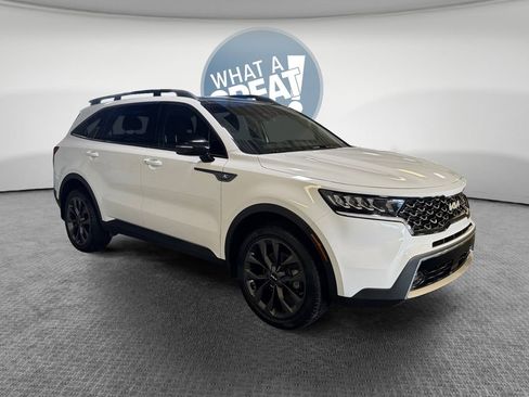 Certified 2022 Kia Sorento X-Line EX AWD/4WD image 1