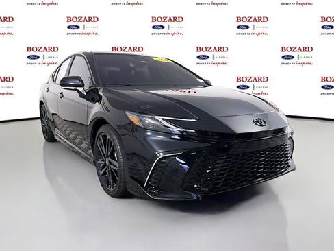 Used 2026 Toyota Camry XSE FWD image 1
