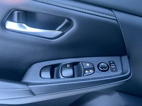 Used 2022 Nissan Sentra SV w/ All-Weather Package image 13