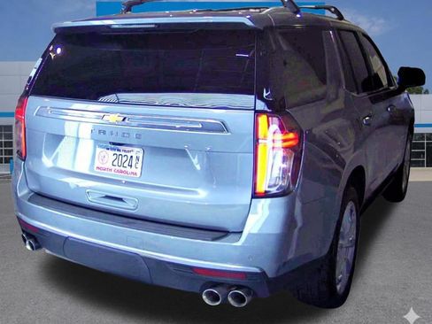 Used 2024 Chevrolet Tahoe High Country AWD/4WD image 4