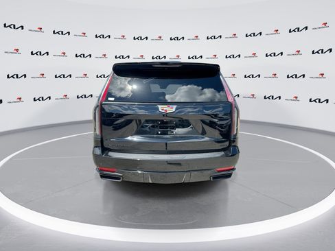 Used 2022 Cadillac Escalade Sport w/ Touring Package image 7