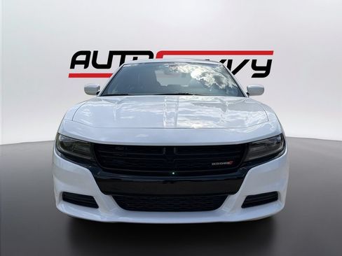 Used 2022 Dodge Charger SXT w/ Leather Interior Group RWD image 2
