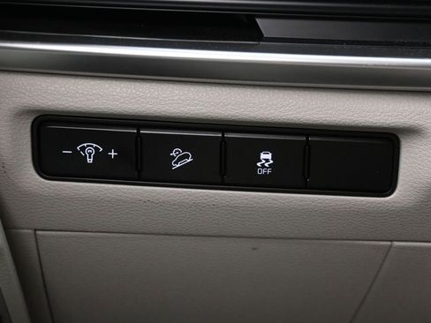 Used 2024 Kia Telluride S w/ S Sunroof Package FWD image 20