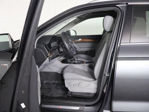 Used 2023 Audi Q5 2.0T Premium Plus AWD/4WD image 31