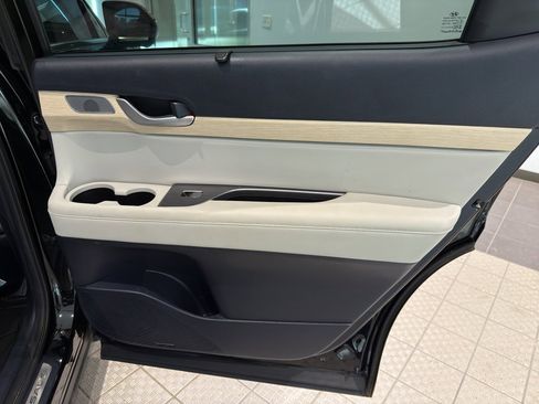 Used 2024 Hyundai Palisade Limited image 25