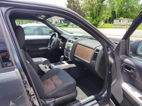 Used 2008 Ford Escape XLT image 8