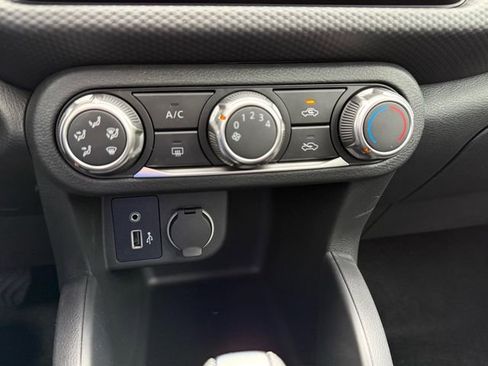New 2025 Nissan Kicks Play S FWD image 16
