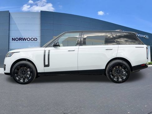 New 2026 Land Rover Range Rover Long Wheelbase SE AWD/4WD image 7