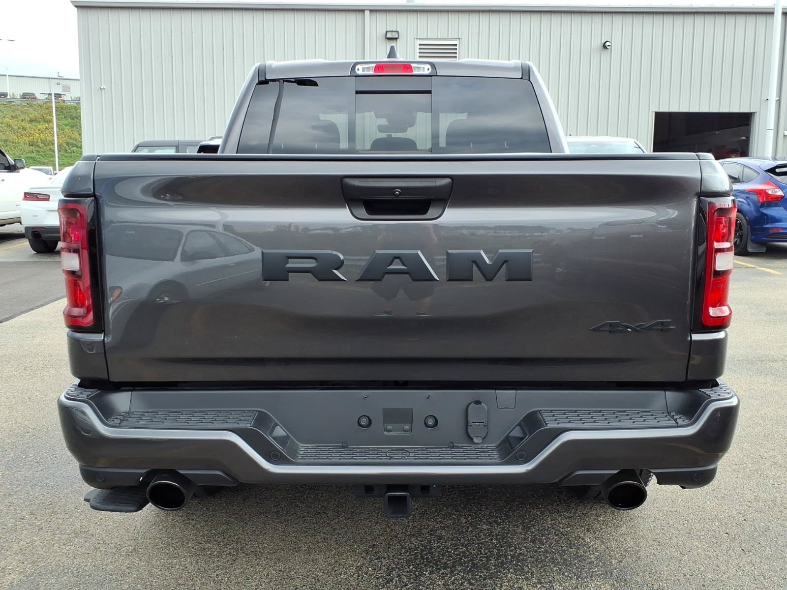 Used 2026 RAM 1500 Express AWD/4WD image 5