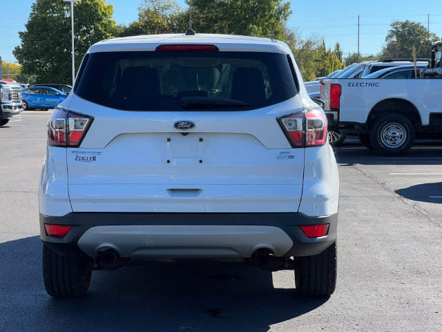 Used 2017 Ford Escape SE AWD/4WD image 36