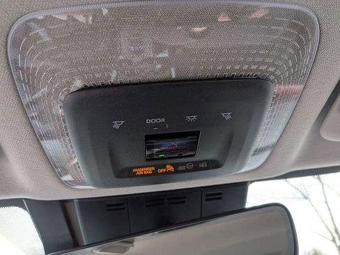 New 2026 Toyota Prius Plug-In Hybrid FWD image 15