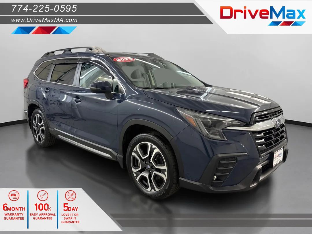 Used 2023 Subaru Ascent Limited AWD/4WD image 1