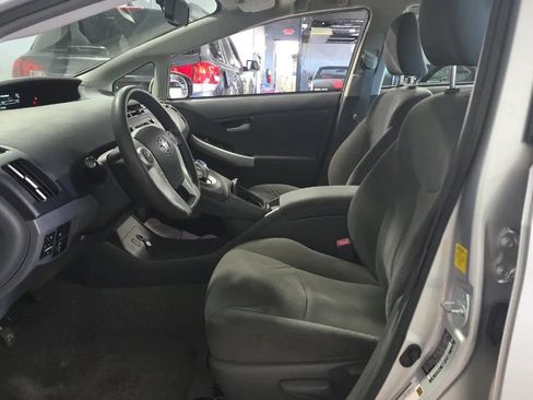 Used 2010 Toyota Prius Three FWD image 5