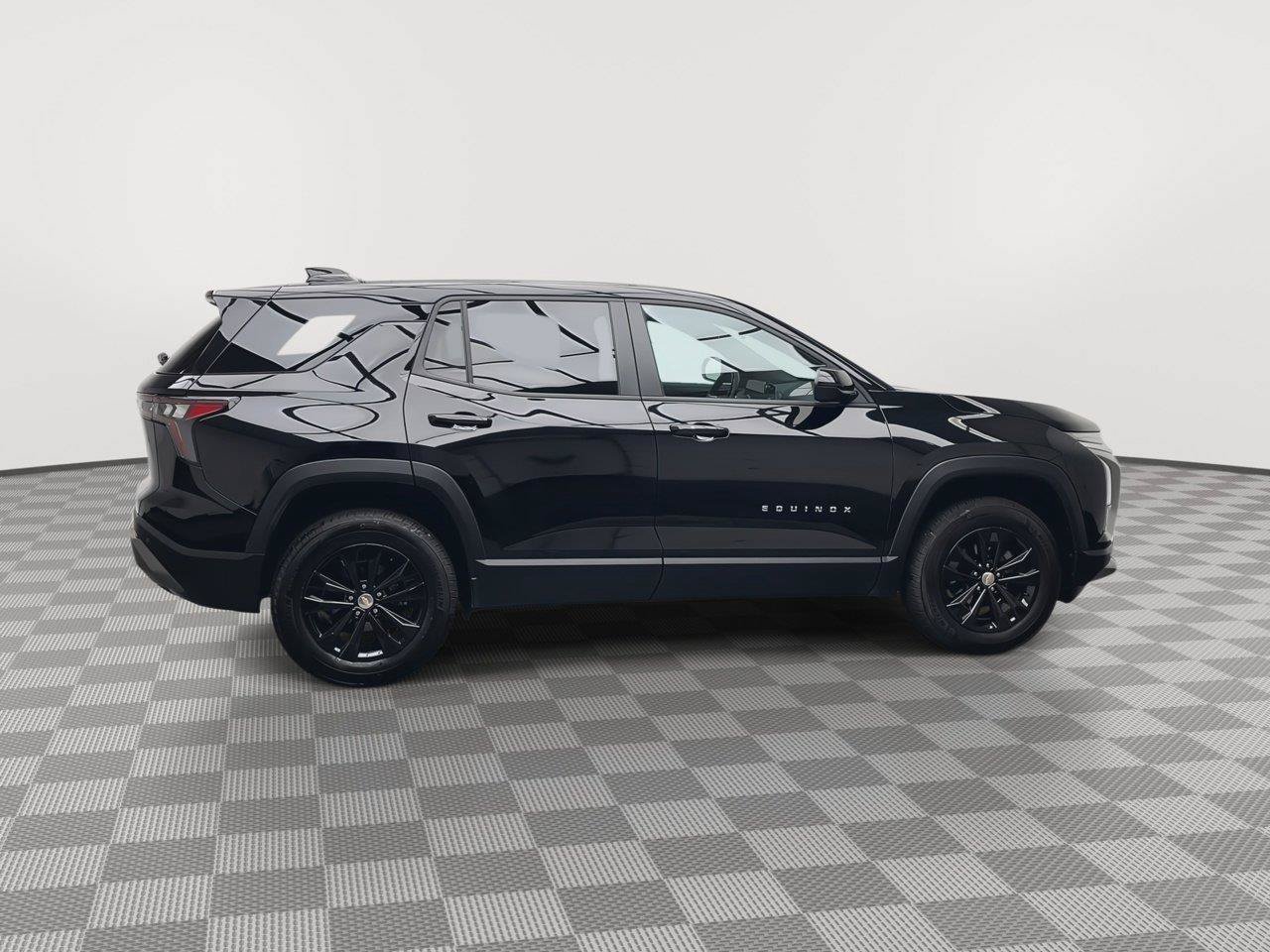 Certified 2026 Chevrolet Equinox LT AWD/4WD image 37