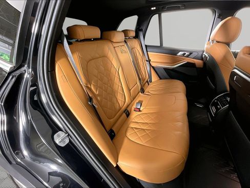 Certified 2025 BMW X5 xDrive40i w/ Premium Package AWD/4WD image 25