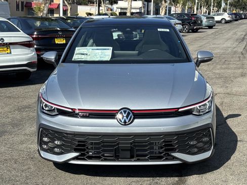 New 2025 Volkswagen GTI SE image 2