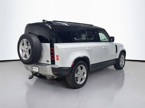 Used 2021 Land Rover Defender 110 SE AWD/4WD image 9