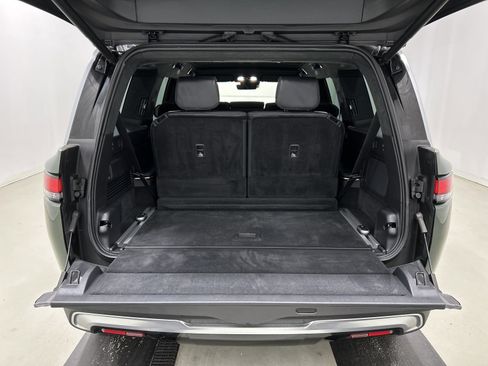 Used 2024 Rivian R1S Adventure AWD/4WD image 15