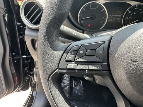 New 2025 Nissan Versa S w/ Trunk Package image 22