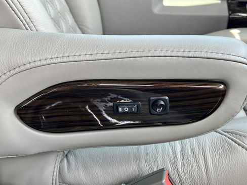 New 2025 GMC Savana 2500 Work Van w/ Driver Convenience Package image 10