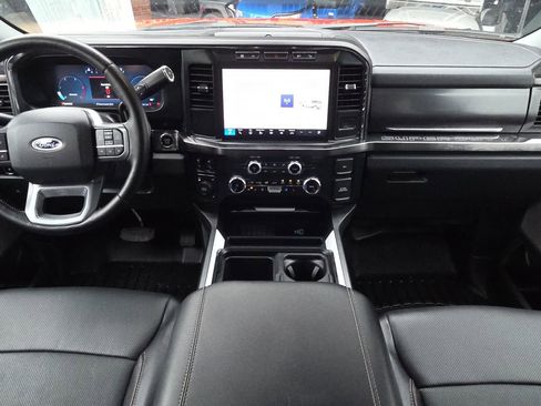 Used 2023 Ford F350 Lariat w/ Chrome Package image 12