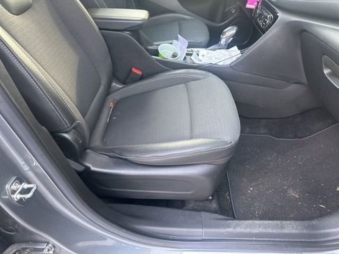 Used 2023 Buick Encore GX Select w/ Sport Touring Package image 23