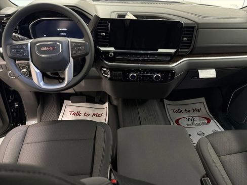 New 2026 GMC Sierra 1500 SLE w/ Preferred Package RWD image 13