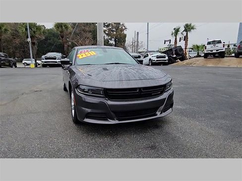 Used 2023 Dodge Charger SXT image 37