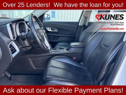 Used 2017 Chevrolet Equinox Premier w/ Enhanced Convenience Package AWD/4WD image 12