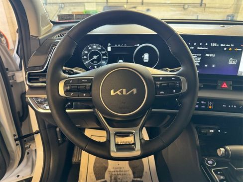 Certified 2023 Kia Sportage SX image 15