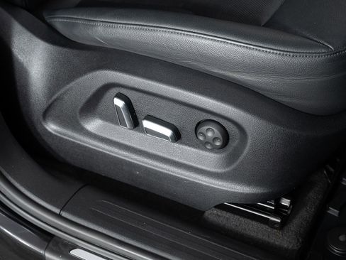 Used 2014 Audi SQ5 Prestige image 29