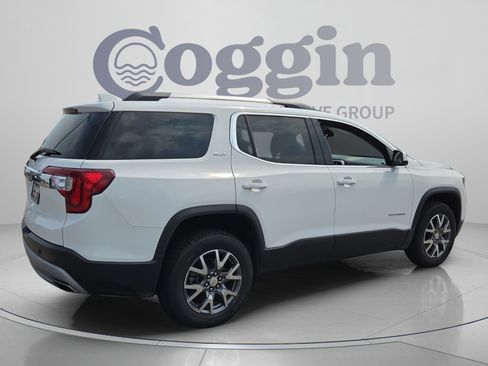 Used 2023 GMC Acadia SLT FWD image 5