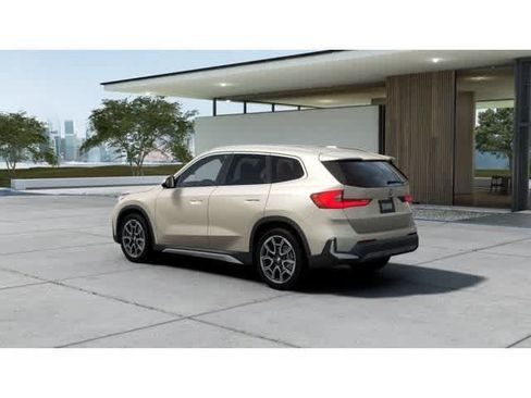 New 2026 BMW X1 xDrive28i w/ Technology Package AWD/4WD image 2