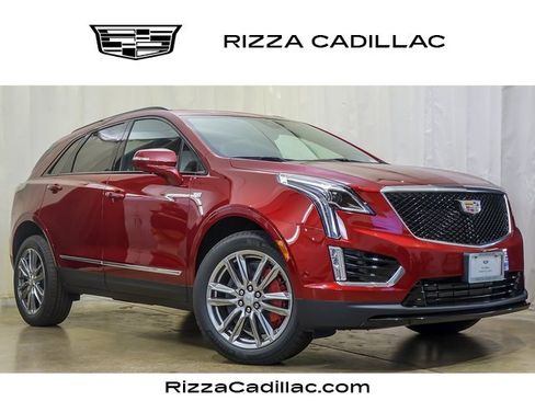 New 2025 Cadillac XT5 Sportv w/ Technology Package image 1