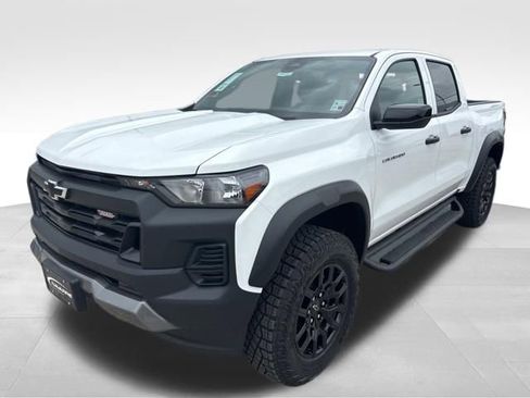 New 2026 Chevrolet Colorado Trail Boss AWD/4WD image 5