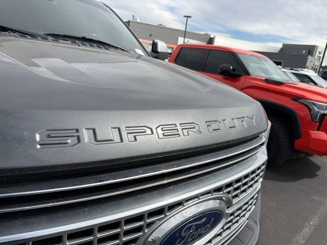 Used 2019 Ford F350 Platinum w/ Platinum Ultimate Package AWD/4WD image 10