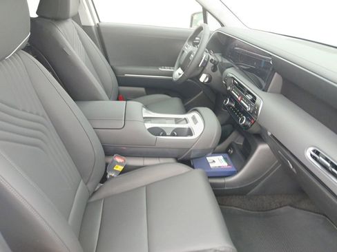 New 2026 Hyundai Palisade SEL Premium FWD image 15