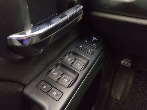 Used 2015 Chevrolet Silverado 1500 LT w/ All Star Edition image 27