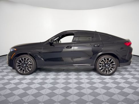 Used 2026 BMW X6 xDrive40i AWD/4WD image 2