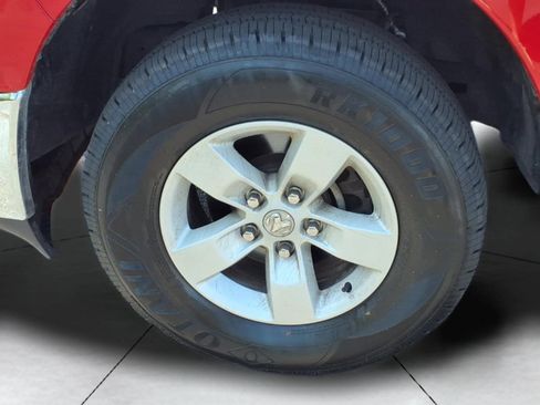 Used 2024 RAM 1500 Classic SLT AWD/4WD image 19