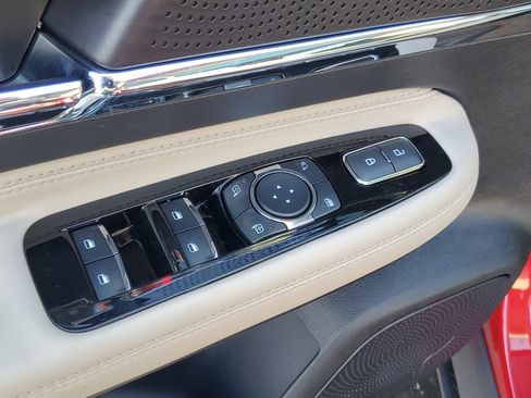 New 2026 Lincoln Corsair Premiere image 10