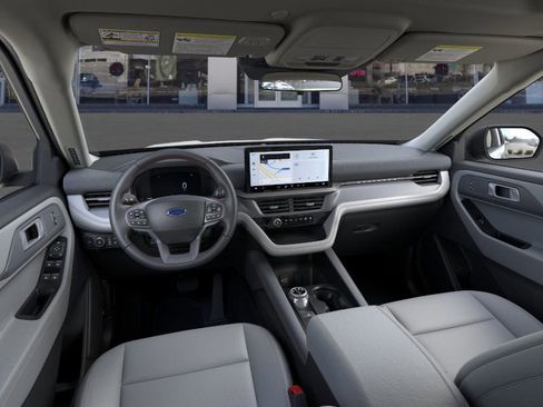 New 2026 Ford Explorer Active w/ Active Comfort Package image 9