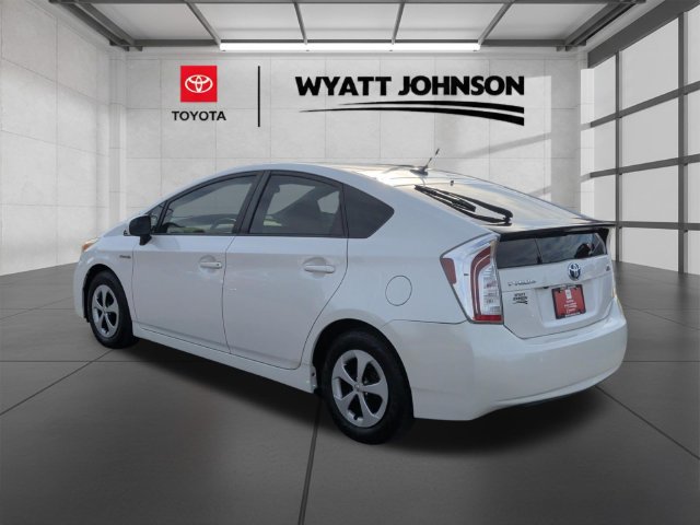 Used 2014 Toyota Prius Three w/ Solar Roof Package FWD image 5