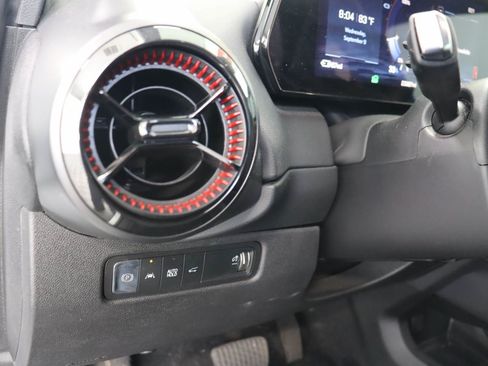 Used 2024 Chevrolet Equinox EV RS FWD image 14