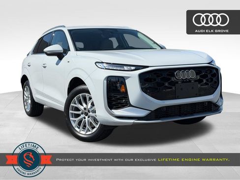New 2026 Audi Q3 quattro 2.0T AWD/4WD image 1